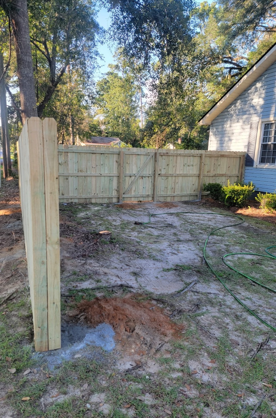 Custom Wood Privacy Fence and Walk Gate in Valdosta, GA